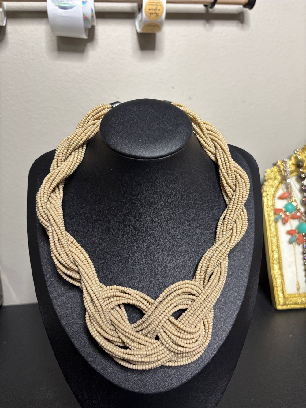 Boho Beaded Twist Statement Necklace - Beige